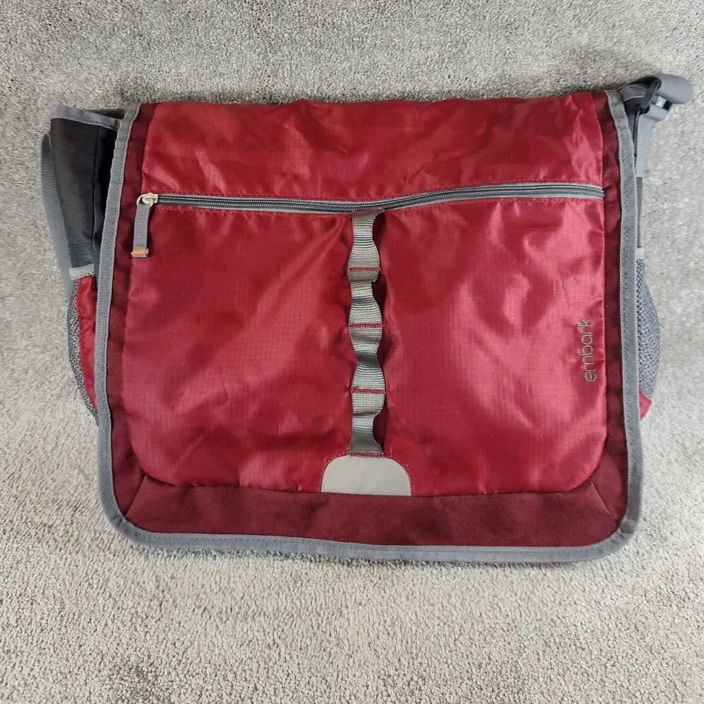 Embark Messenger Bag Burgundy Charcoal Grey Ripstop Laptop Travel Unisex Large